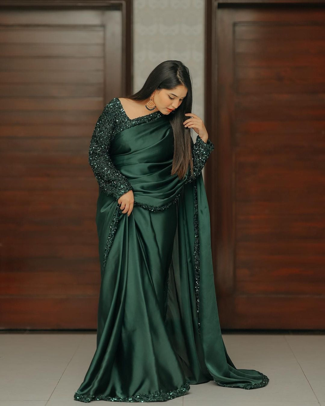 Moon Light Elegant Saree✨